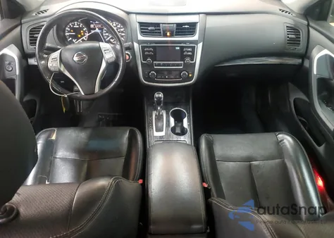 2017 Nissan Altima 2.5 из США, поврежденный, VIN 1N4AL3AP3HC212111